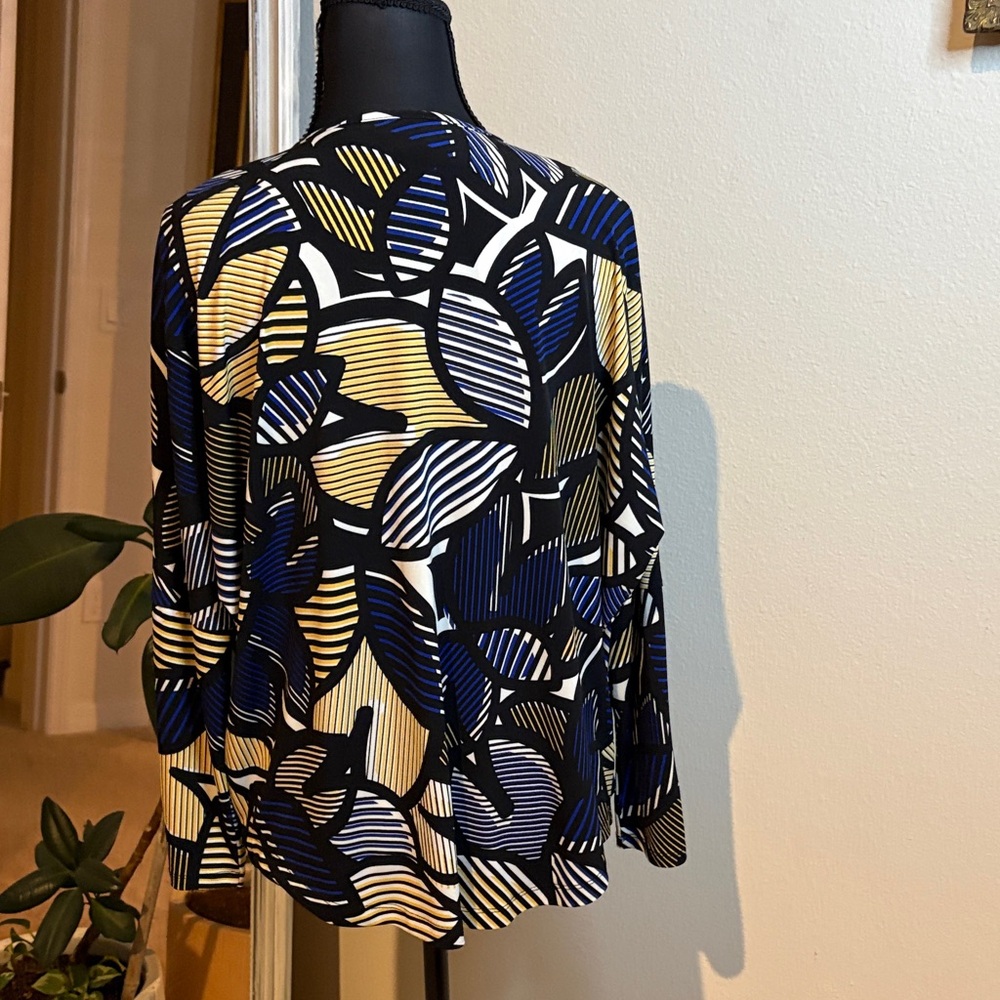 Alfani Colorful Geometric Dolman sleeve Top - Picture 7 of 8
